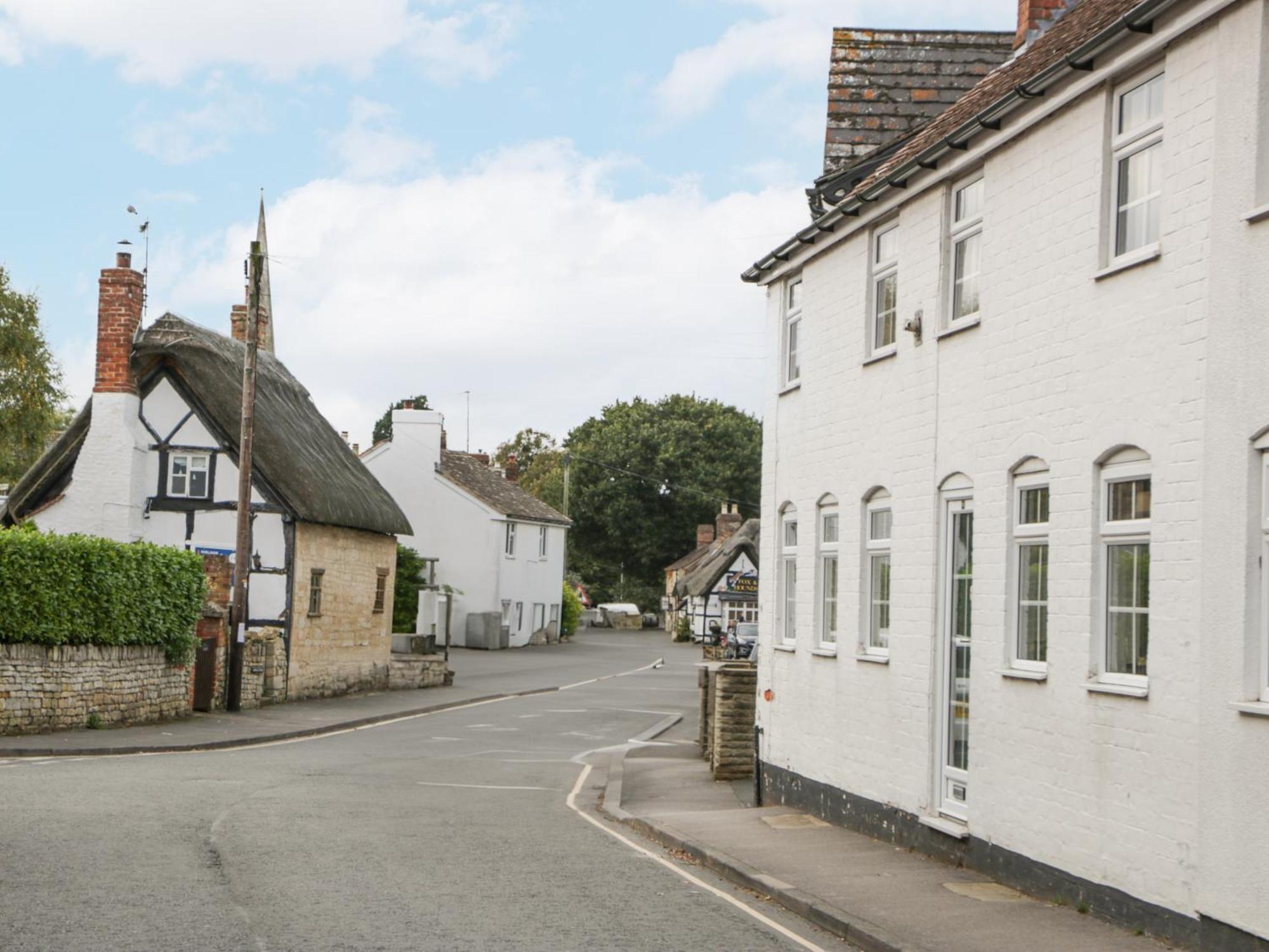 The Coach House Apartment Tewkesbury Bagian luar foto