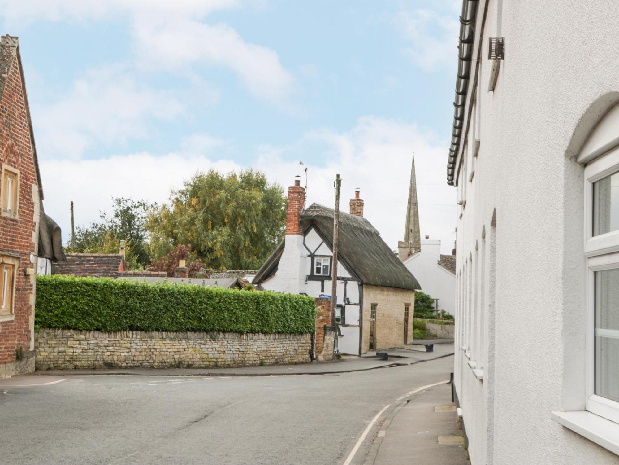 The Coach House Apartment Tewkesbury Bagian luar foto