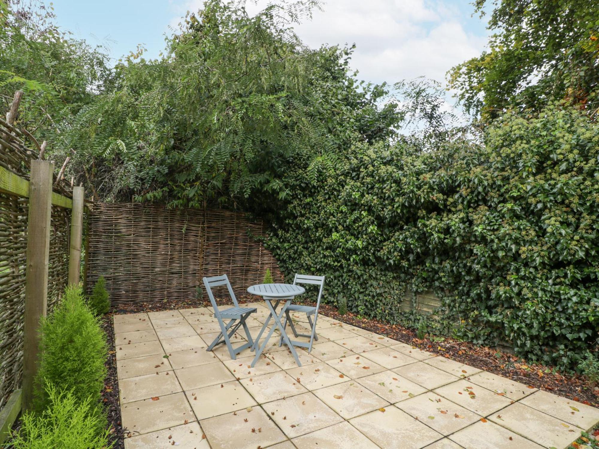 The Coach House Apartment Tewkesbury Bagian luar foto