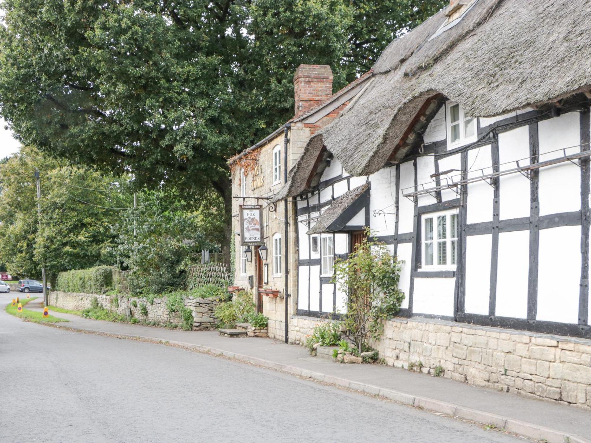 The Coach House Apartment Tewkesbury Bagian luar foto